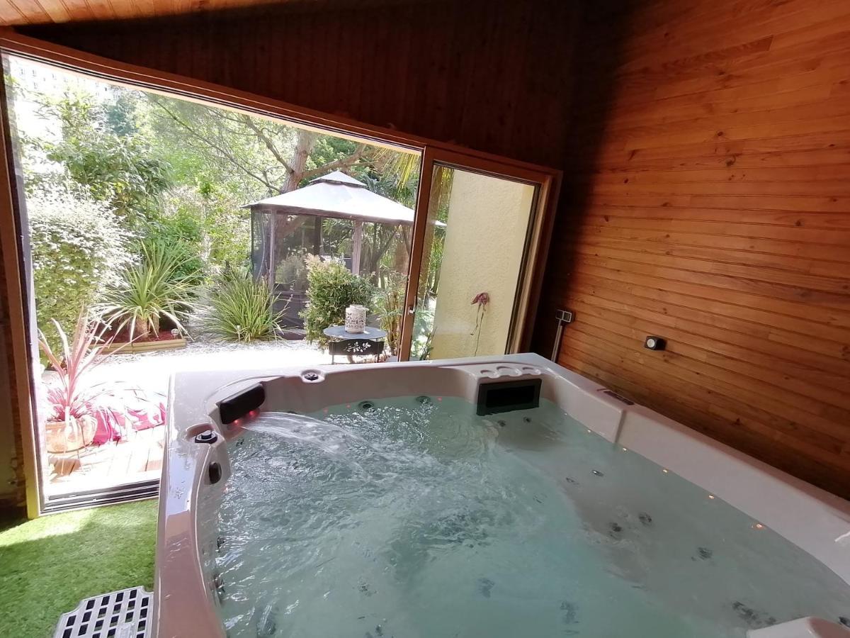 מורלה Guest House Dans Jardin Exotique Proche D'Une Voie Verte מראה חיצוני תמונה